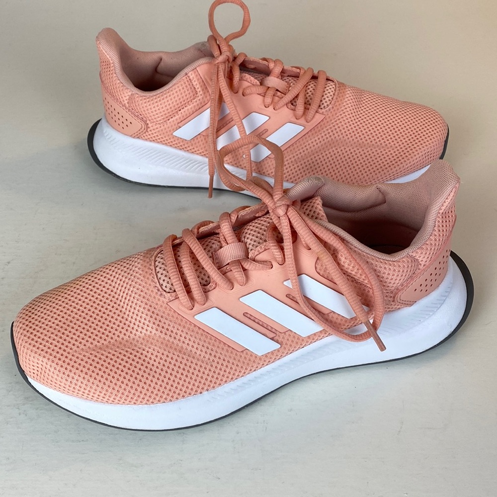 🧡Peach Adidas Run Falcon women’s running shoes size 8